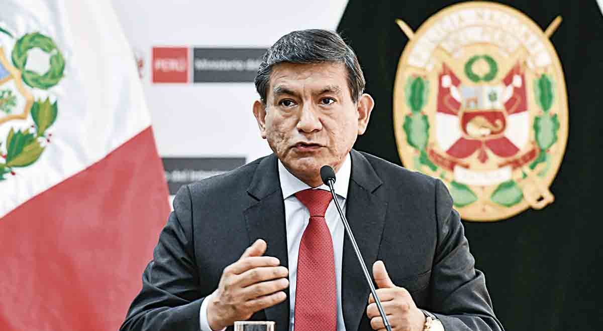 Carlos Morán, Ministro del Interior.   