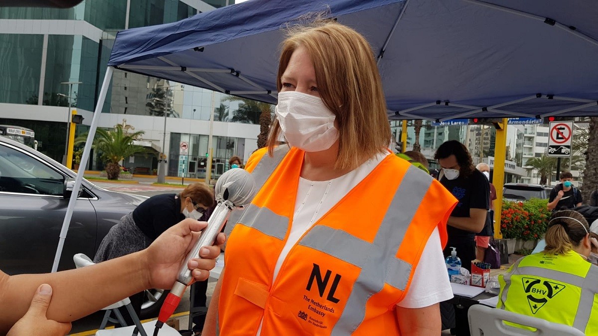 Nathalie Lintvelt, embajadora de Países Bajos en Perú indicó que 120 peruanos han sido repatriados de Holanda.<br><br> Nathalie Lintvelt, embajadora de Países Bajos en Perú indicó que 120 peruanos han sido repatriados de Holanda.<br><br>