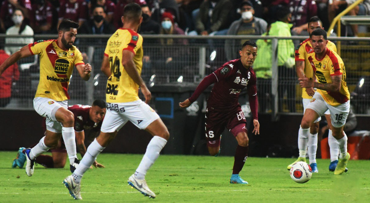 Herediano vs. Deportivo Saprissa por la Liga Promerica Herediano vs. Deportivo Saprissa por la Liga Promerica