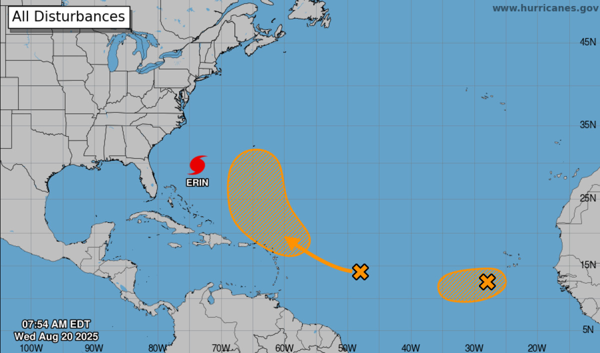 Así de cerca se encuentra el huracán Erin de las costas de EE.UU.