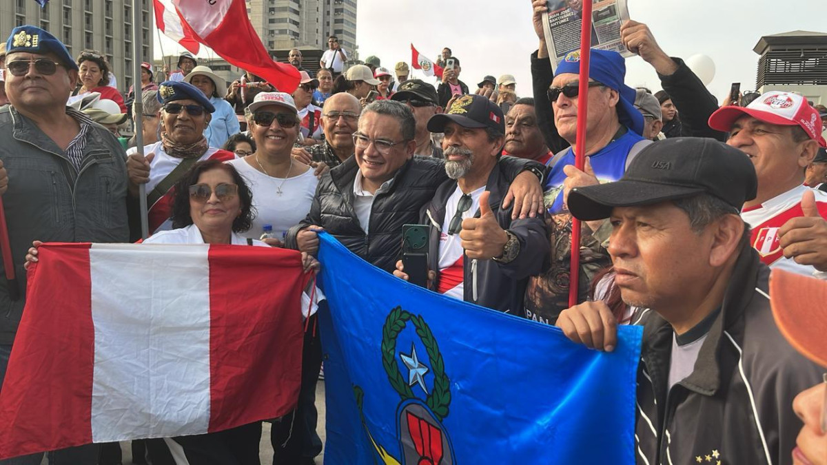 Juan José Santiváñez anunció su candidatura como invitado en el partido de César Acuña, Alianza para el Progreso (APP).