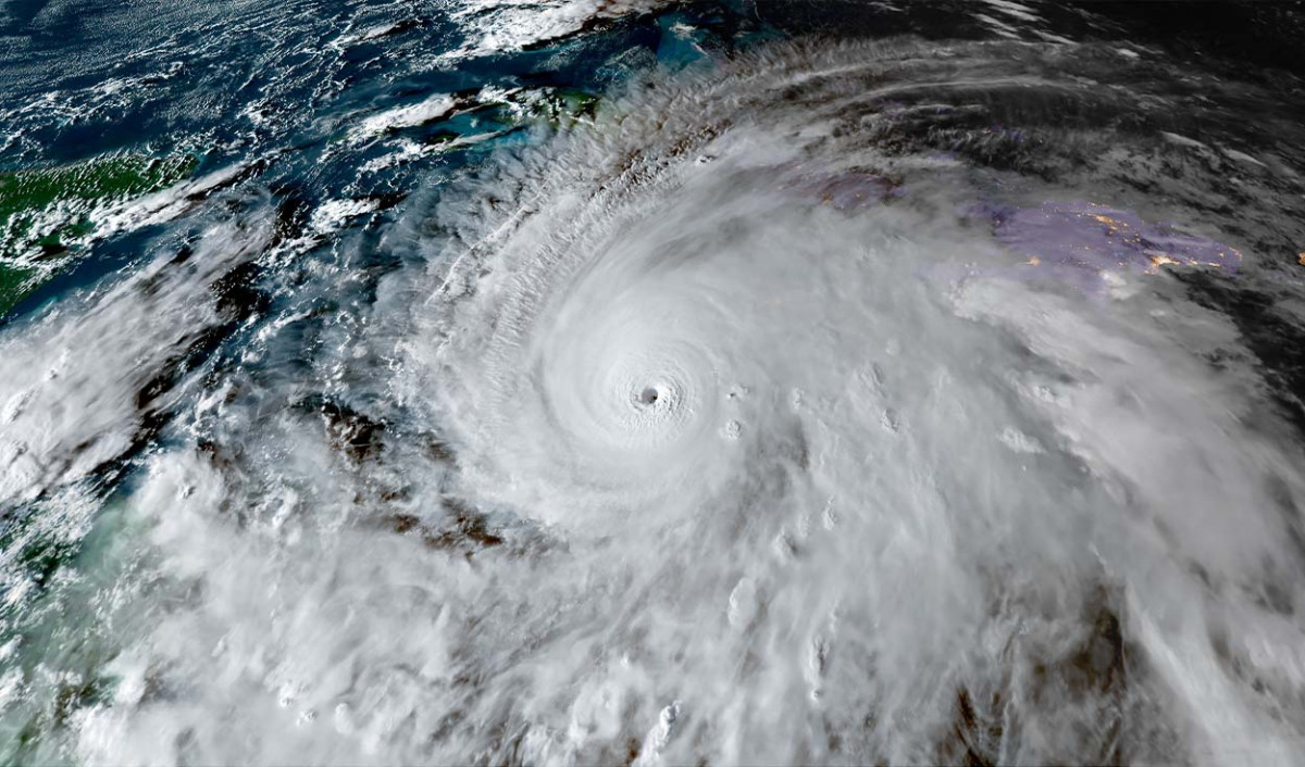 Viento y lluvias por Melissa en Jamaica
