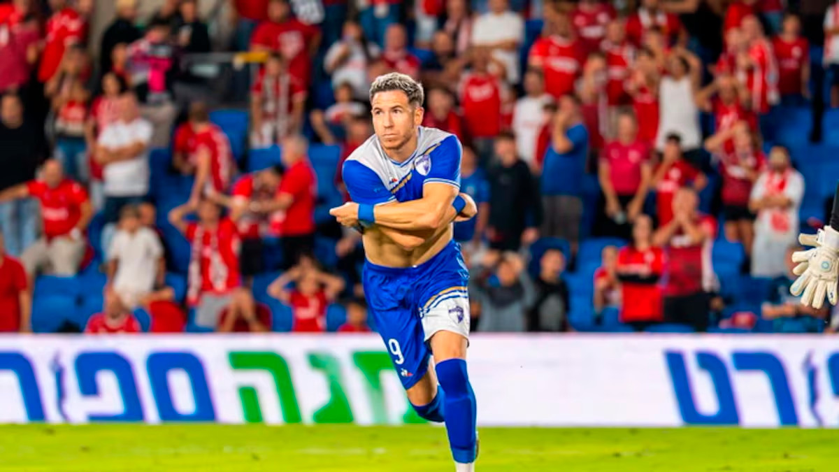 Adrián Ugarriza en acción