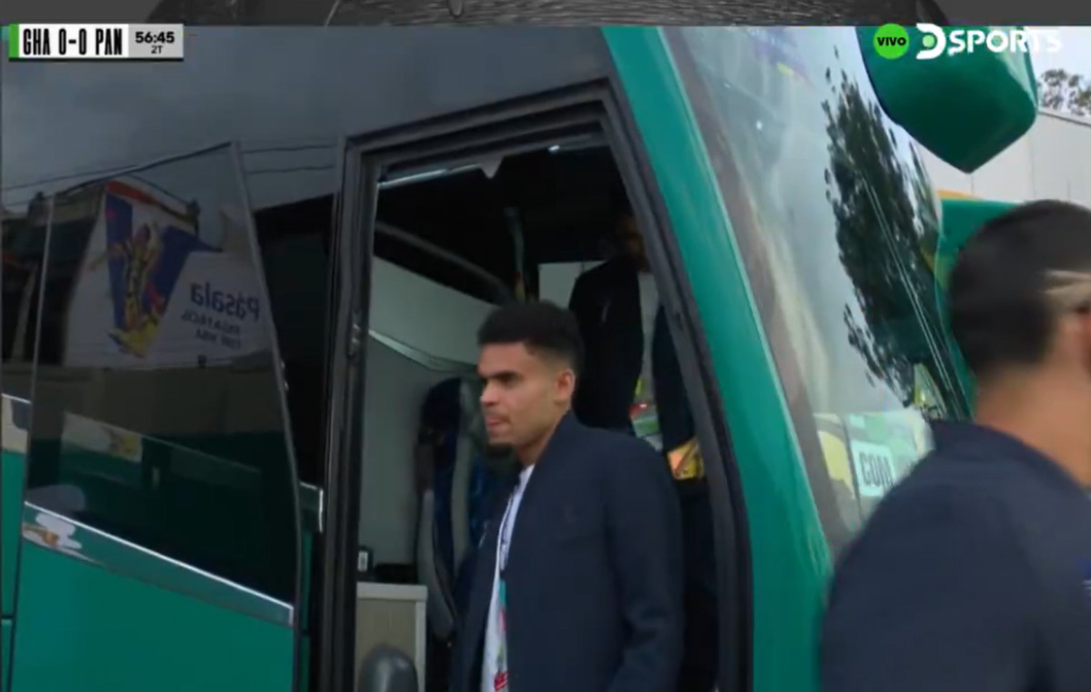 Selección Colombia llega al Estadio Azteca