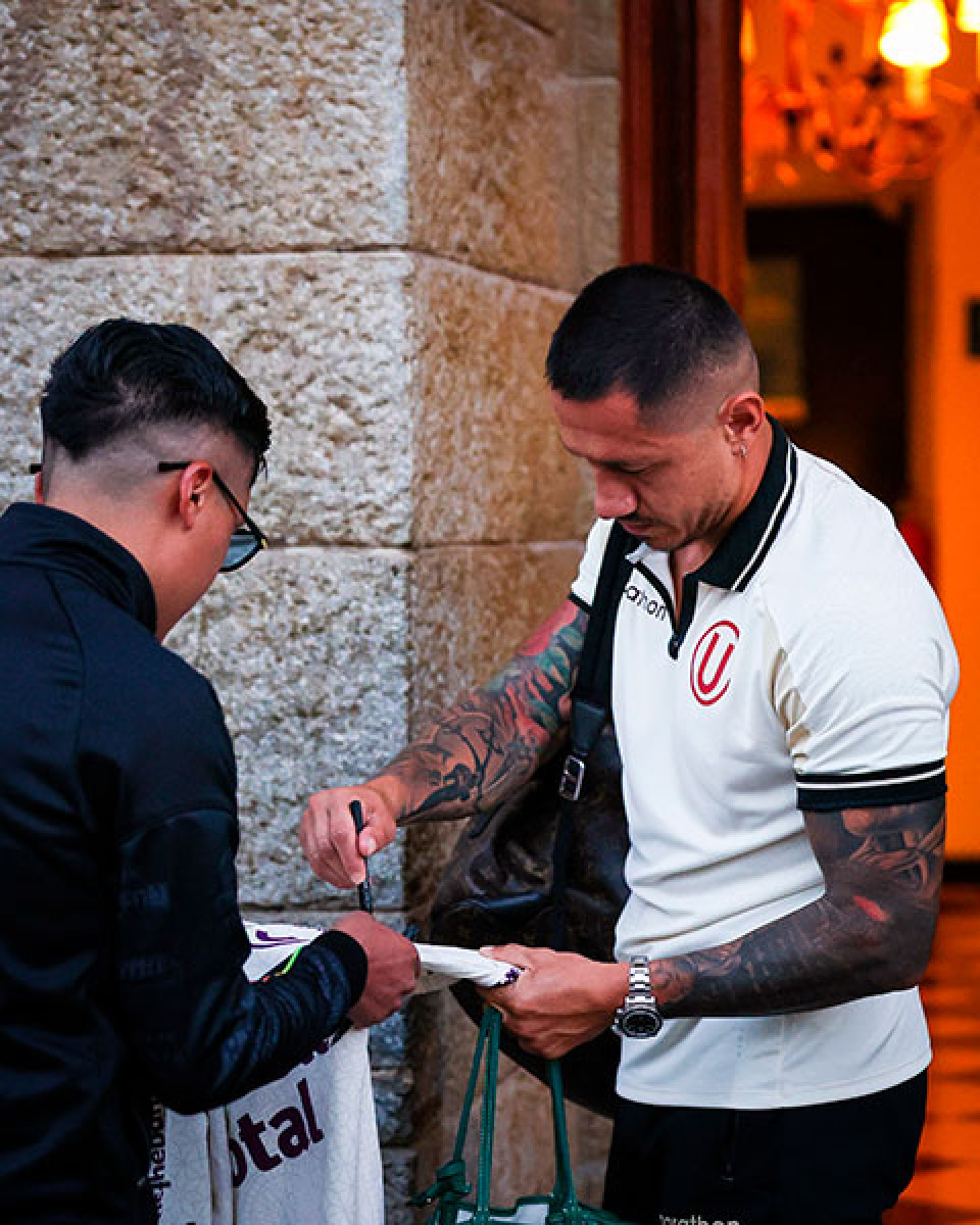 Universitario