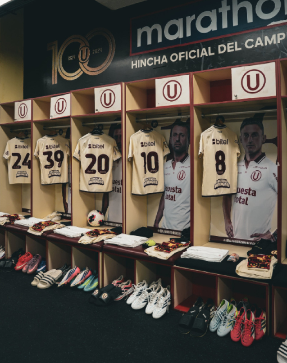 Universitario vestirá de crema en el partido contra Comerciantes Unidos